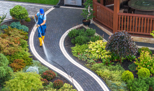 Best Commercial Pressure Washing  in Und City, MO